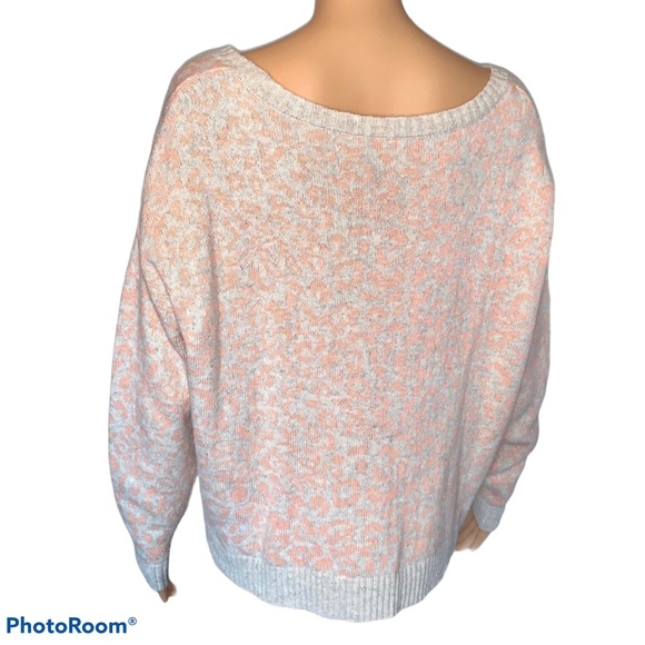 FREE PEOPLE Pink Leopard Sweater - Picture 5 of 9